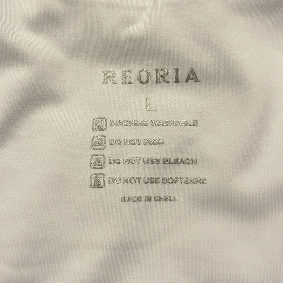 NWT White Reoria Double Lined Deep V-Neck Bodysuit size large - Picture 4 of 4